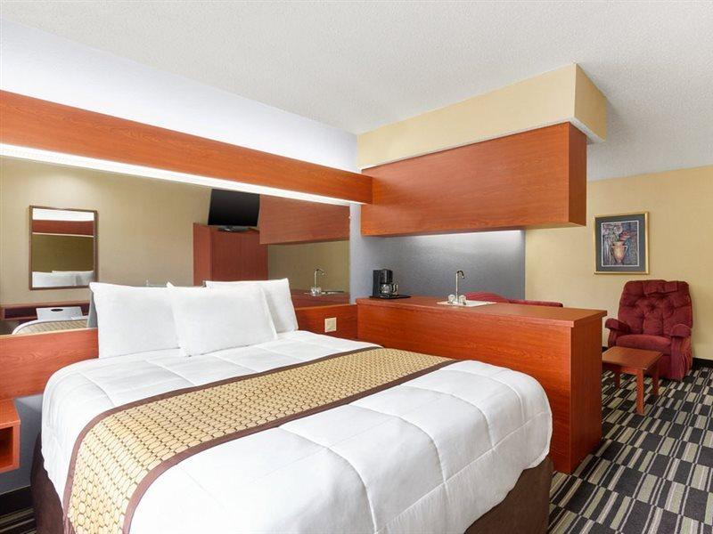 Microtel Inn & Suites By Wyndham Thomasville Dış mekan fotoğraf