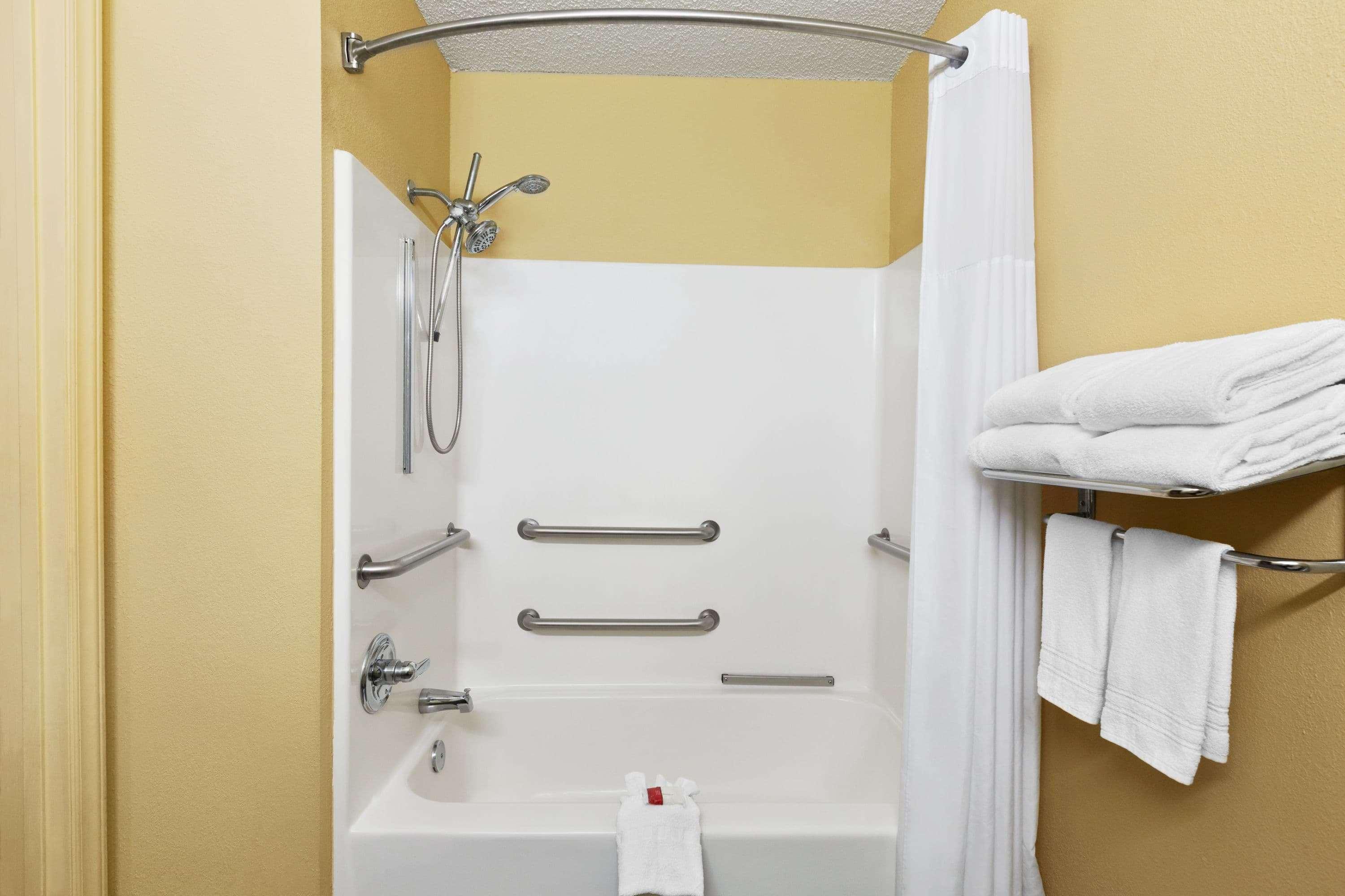 Microtel Inn & Suites By Wyndham Thomasville Dış mekan fotoğraf